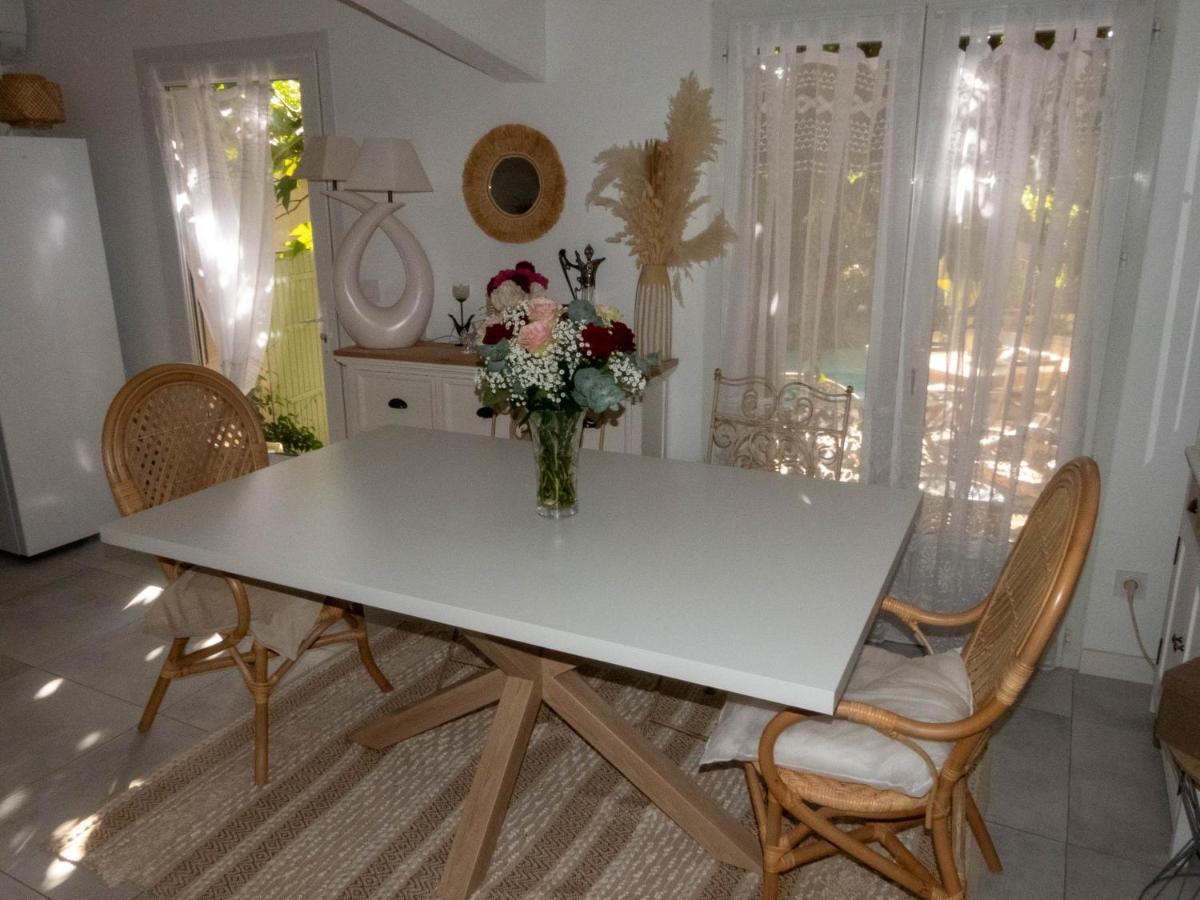 La Brice Marine Apartment รอกเกอบรูน-ซูร์-อาร์ฌ็องส์ ภายนอก รูปภาพ