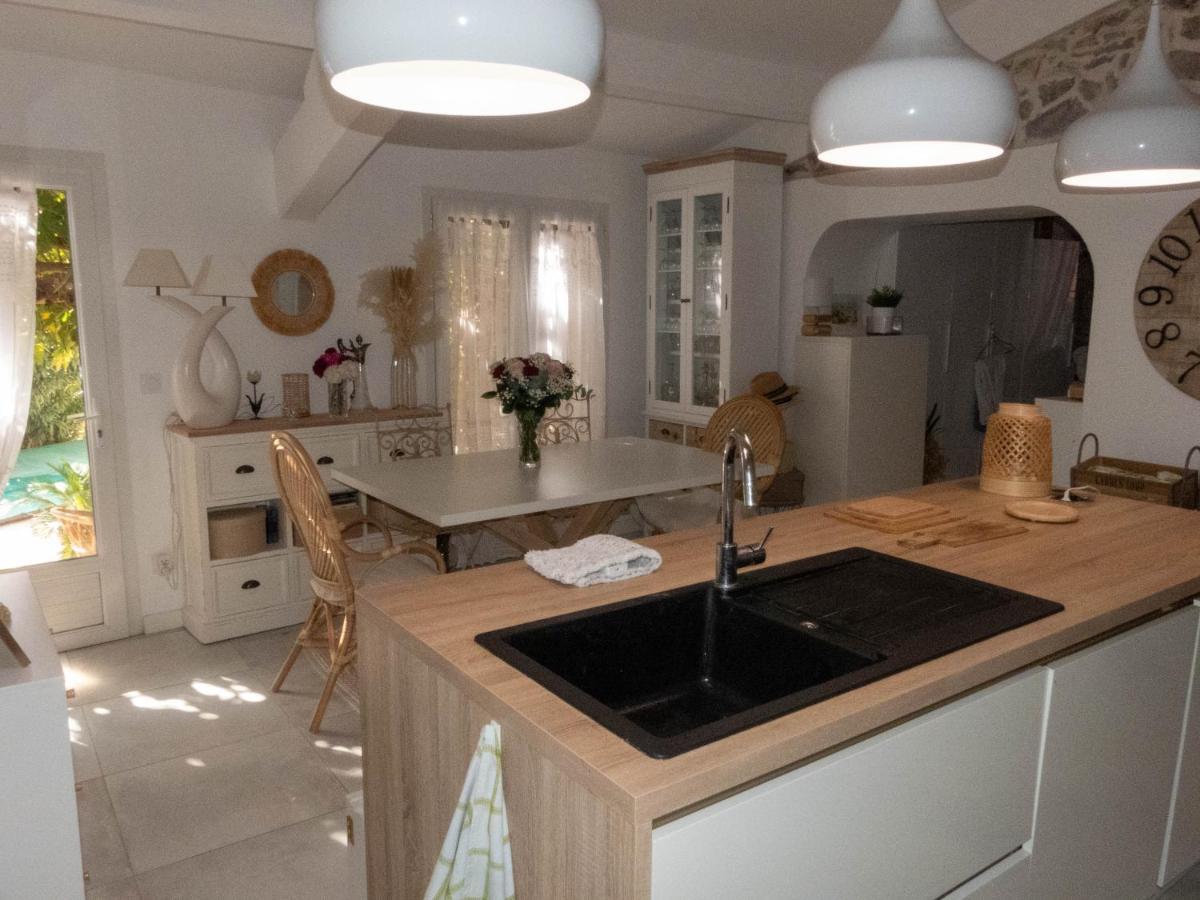La Brice Marine Apartment รอกเกอบรูน-ซูร์-อาร์ฌ็องส์ ภายนอก รูปภาพ
